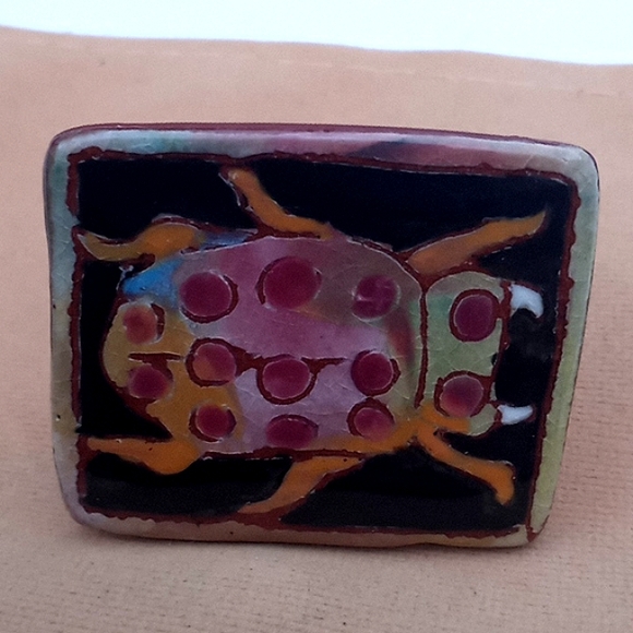 c'94 WASHINGTON LEDESMA HandMade Terracotta Beetle Brooch Wearable Pottery Art - Picture 5 of 12